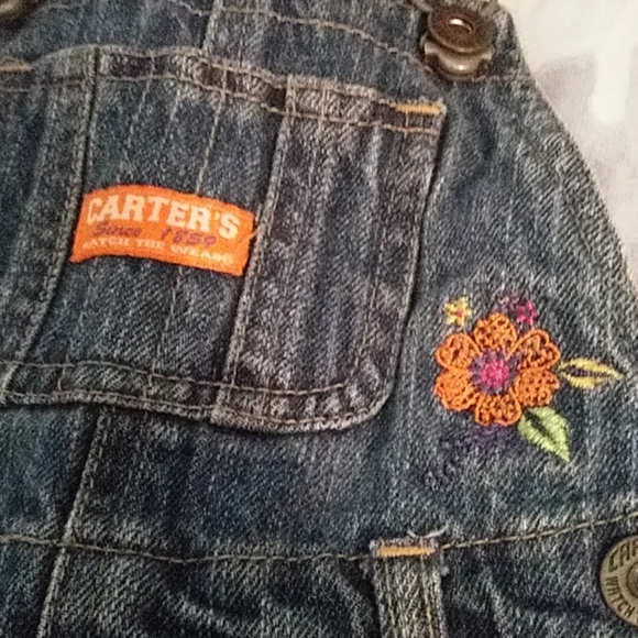 Set - Picture 2 of 7